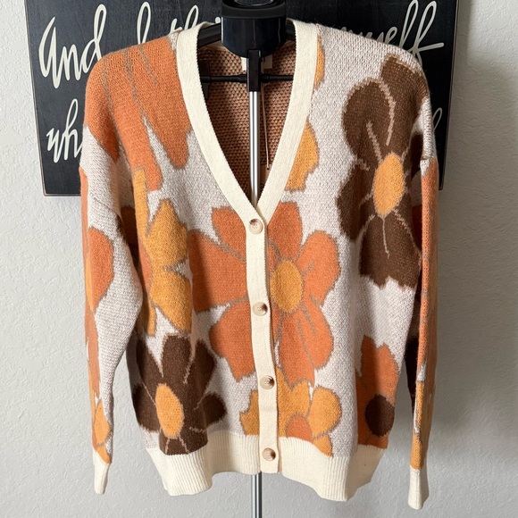 BiBi Exquisitely Mod Floral Cardigan NWT - Picture 1 of 9